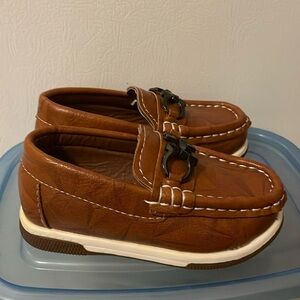 Paparazzi Toddler Boys Brown Loafers